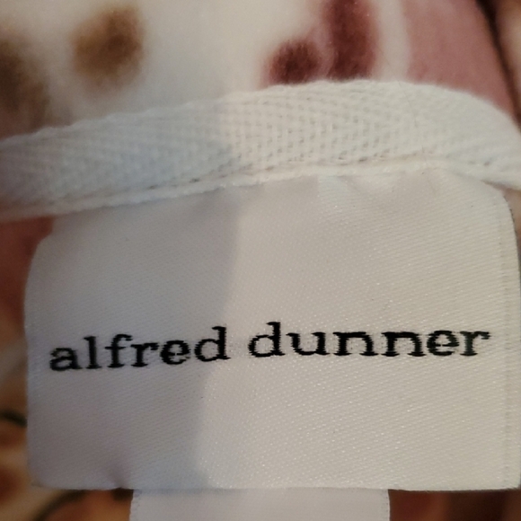 Alfred Dunner Pink and Cream Teddy FLEECE Jacket Cozy Style - Picture 2 of 9